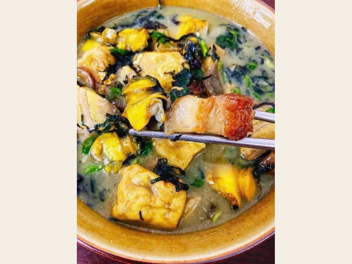 Ba chỉ om chuối đậu
