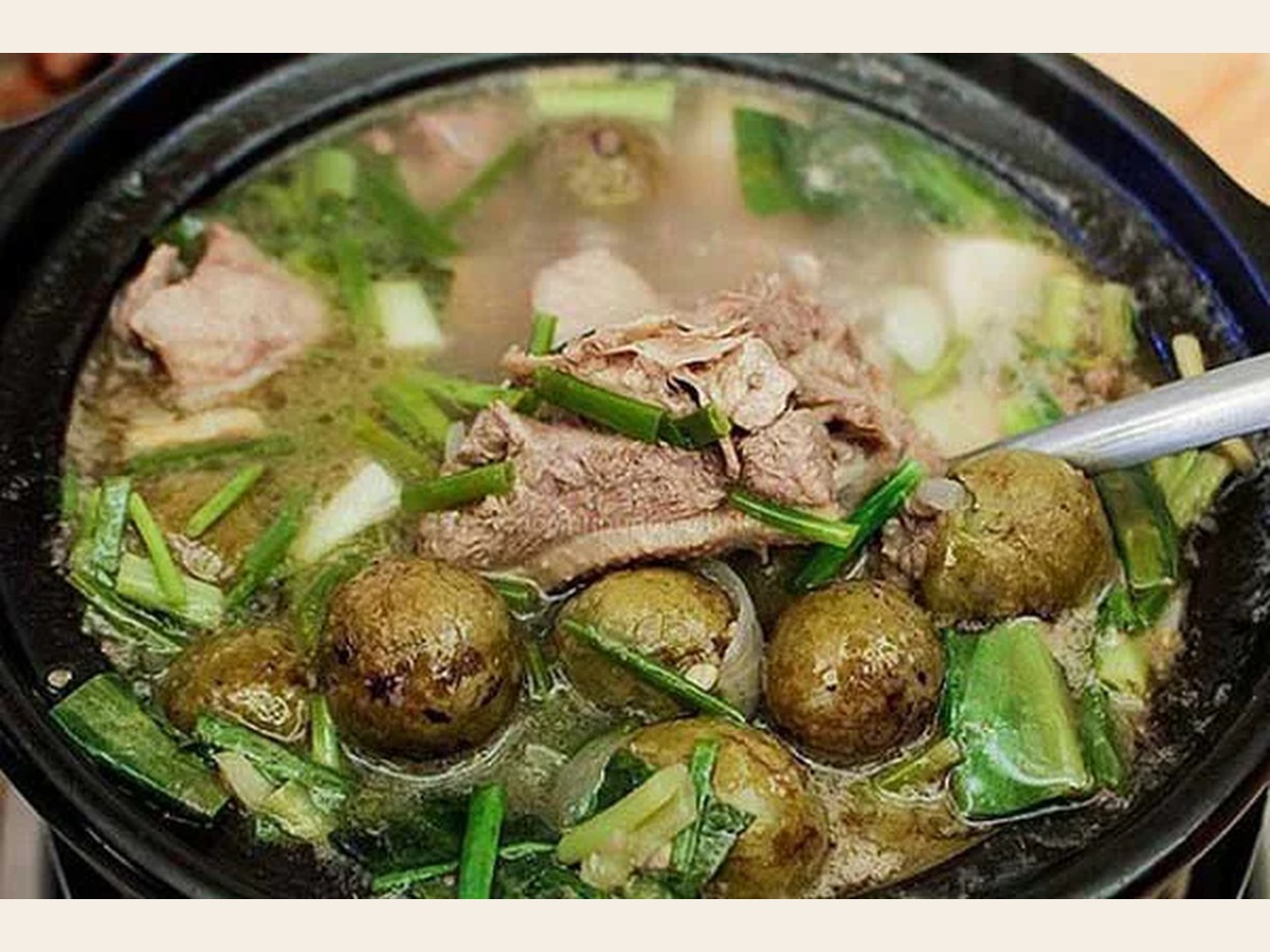 Vịt om sấu